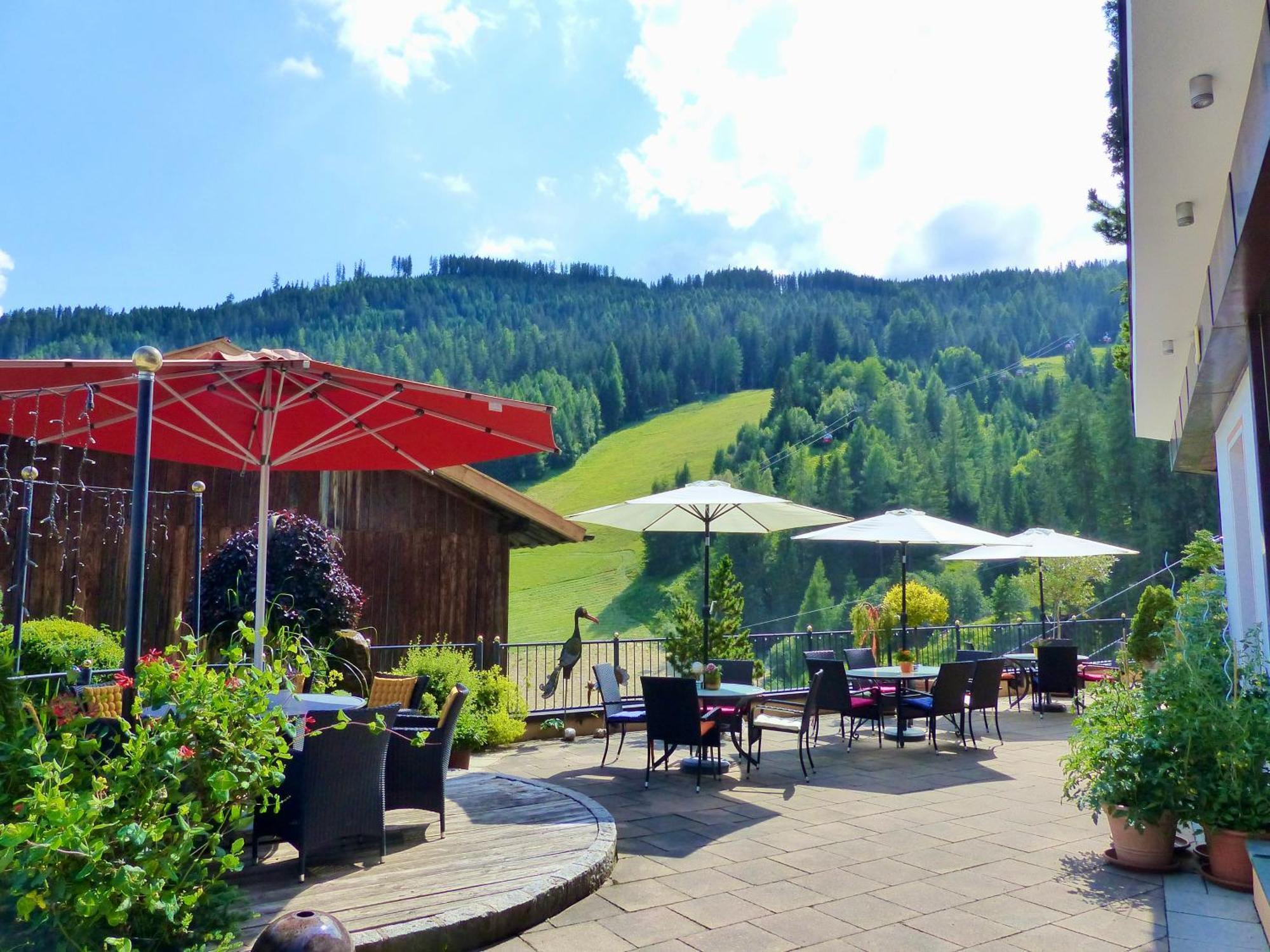 Hotel Garni Zerzer Serfaus Exterior photo